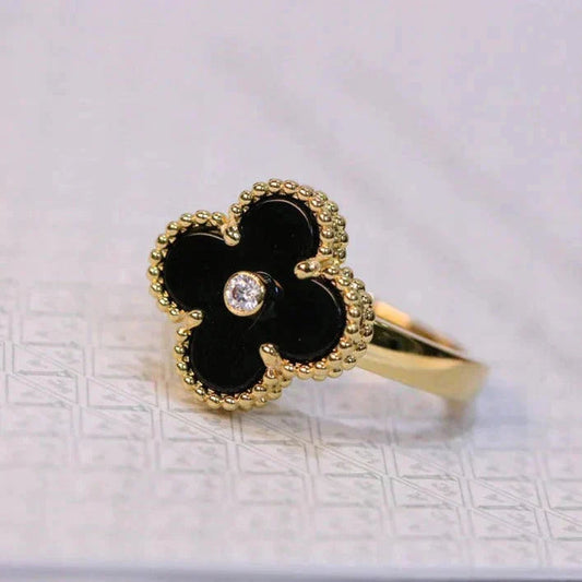 Clovers Onyx Diamond Ring