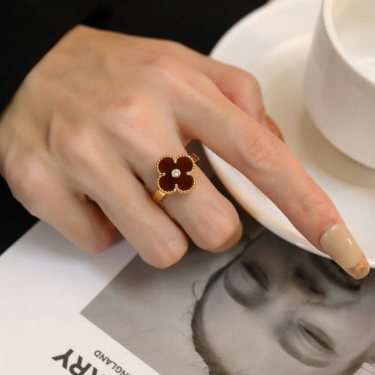 Clovers Carnelian Rose Gold Diamond Ring