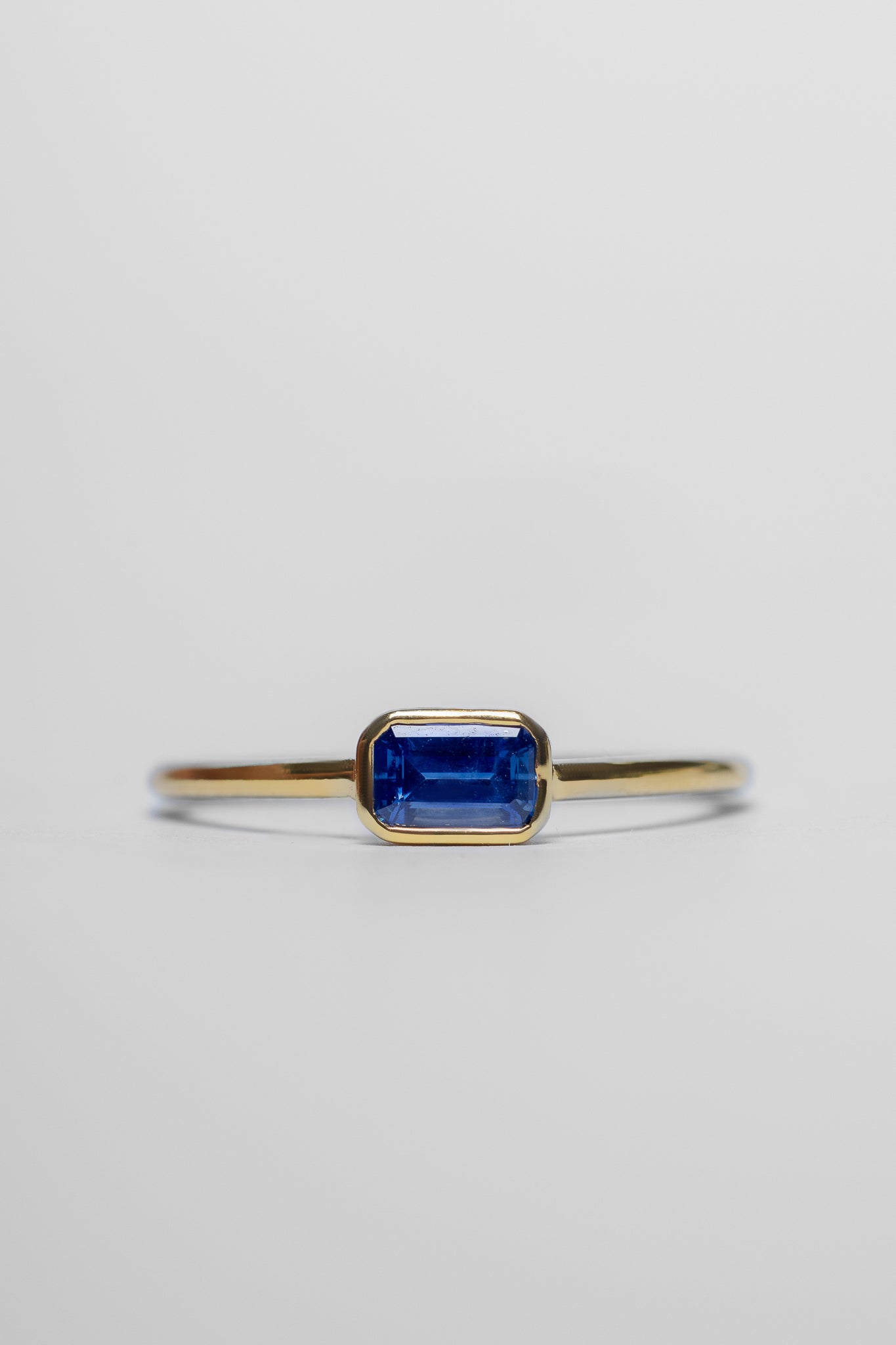 14K Blue Sapphire Solitaire Ring