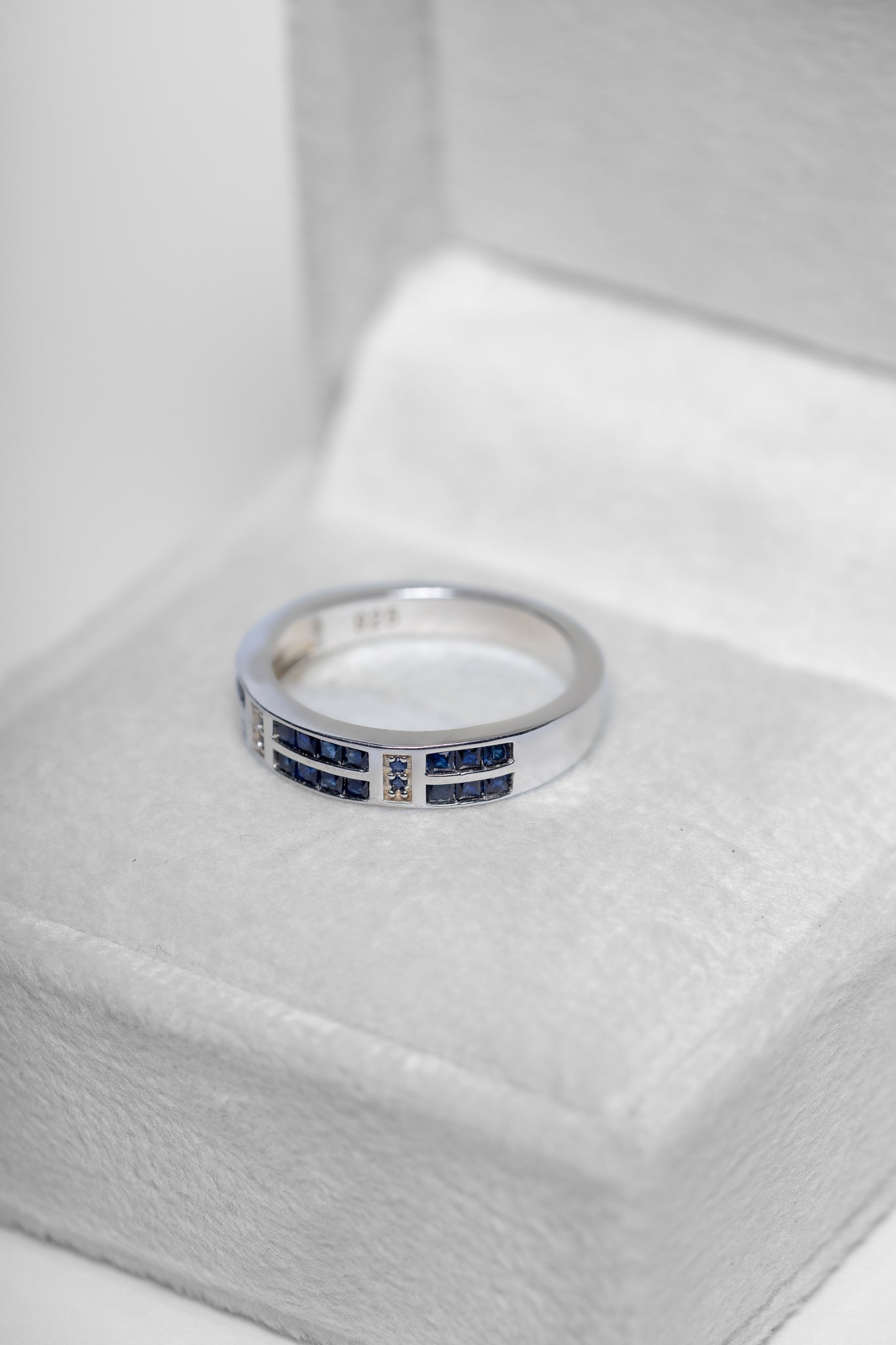 925 Sterling Silver Blue Sapphire Ring