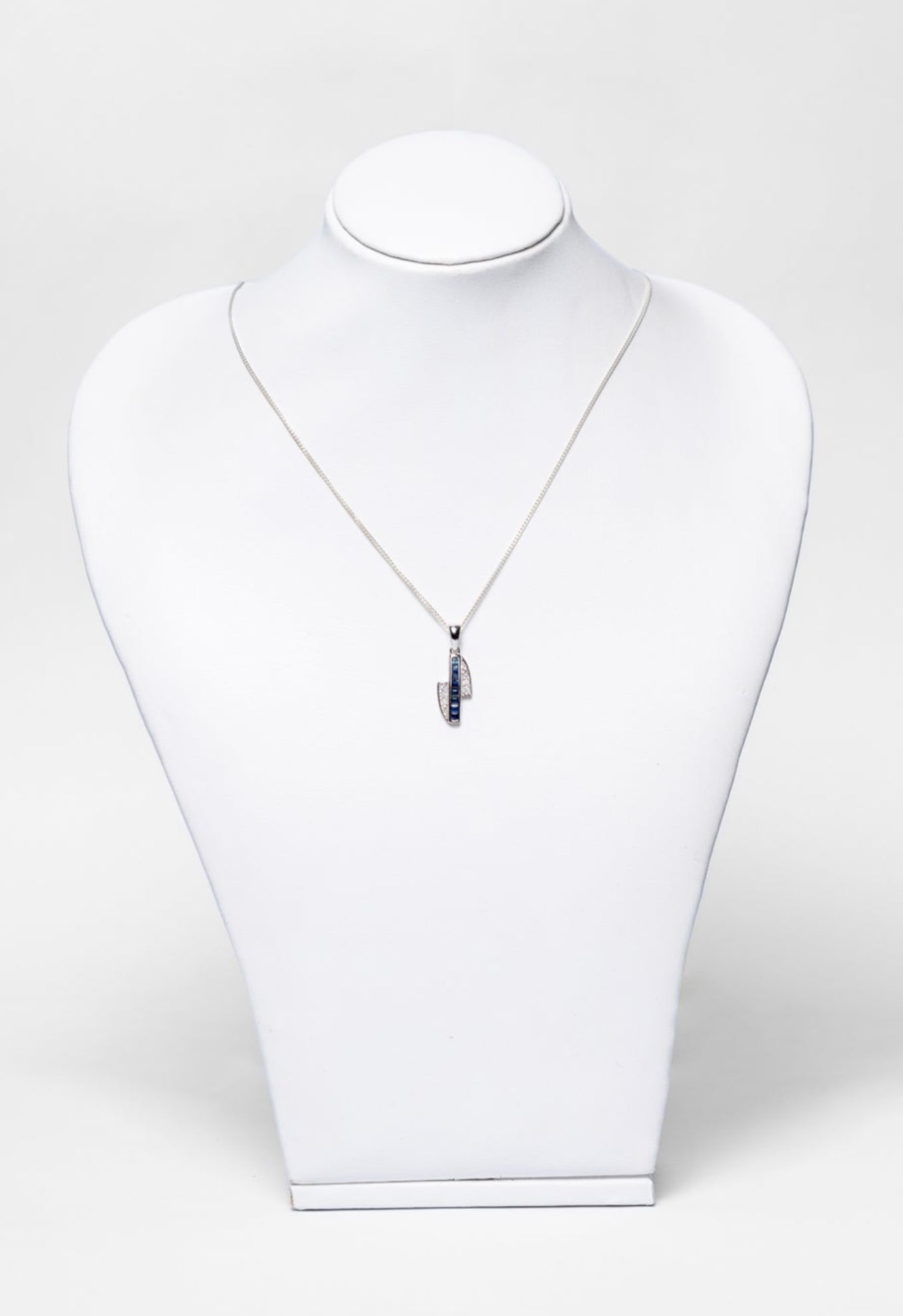 925 Sterling Silver Blue Sapphire Pendant