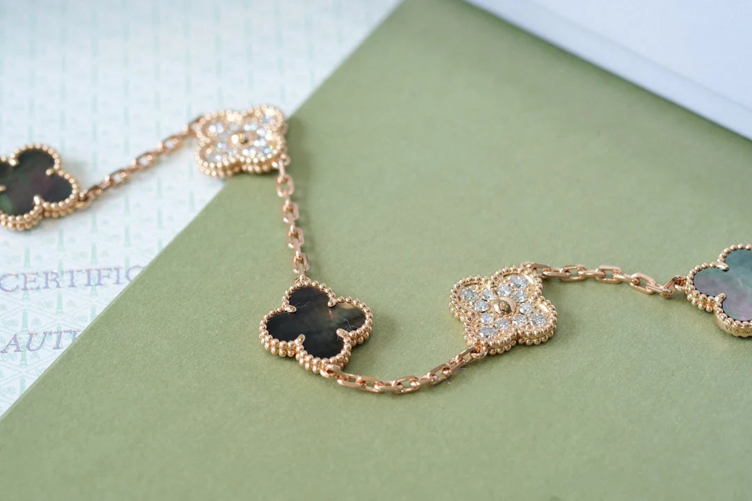 Clovers 5 Motifs Dark MOP and Diamond Bracelet